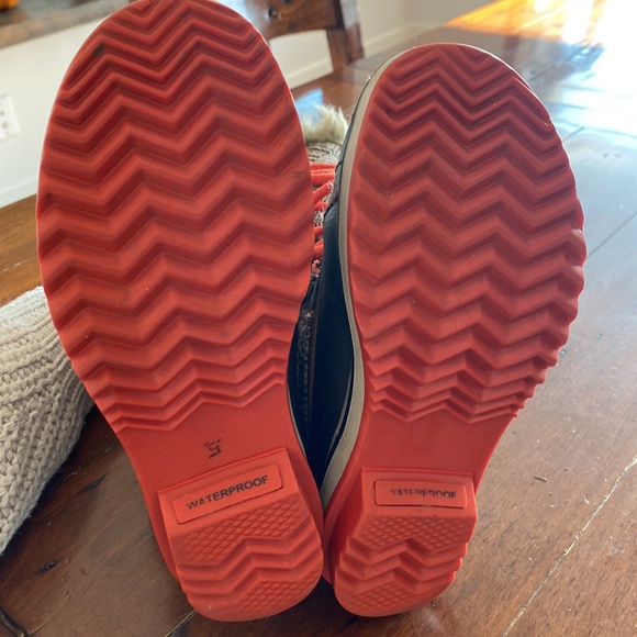 Sorel size 5 - Picture 7 of 9